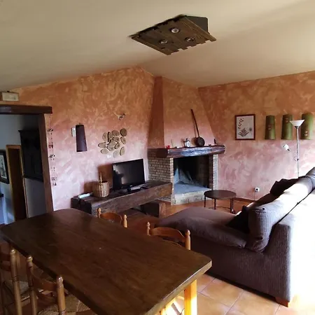 La Casa De L'avi Casa de camp Tortellà