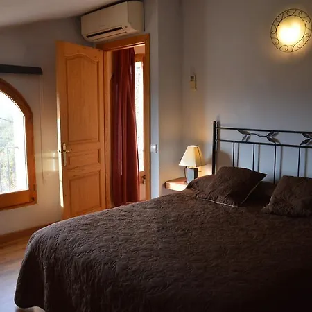 La Casa De L'avi Casa rural